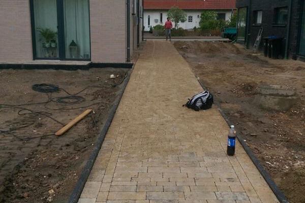 Erd- und Pflasterarbeiten Schwartz Gartenbau