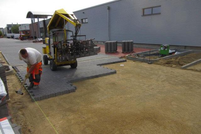 Erd- und Pflasterarbeiten Schwartz Gartenbau